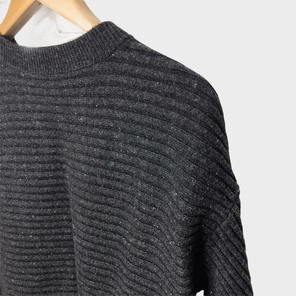 Talbots Ribbed Knit Crewneck Sweater Side Zippers Size Large Gray Tweed Women’s - Picture 6 of 9